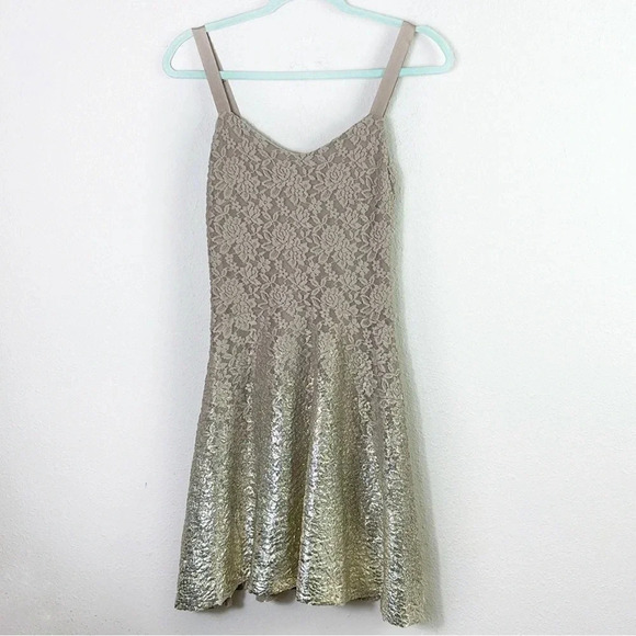 NWT Free People Ombre Foil Lace Fit & Flare Mini Dress Size S Cream Gold - Picture 15 of 16